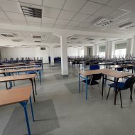 Lokal na sprzedaż