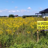 Działka na sprzedaż