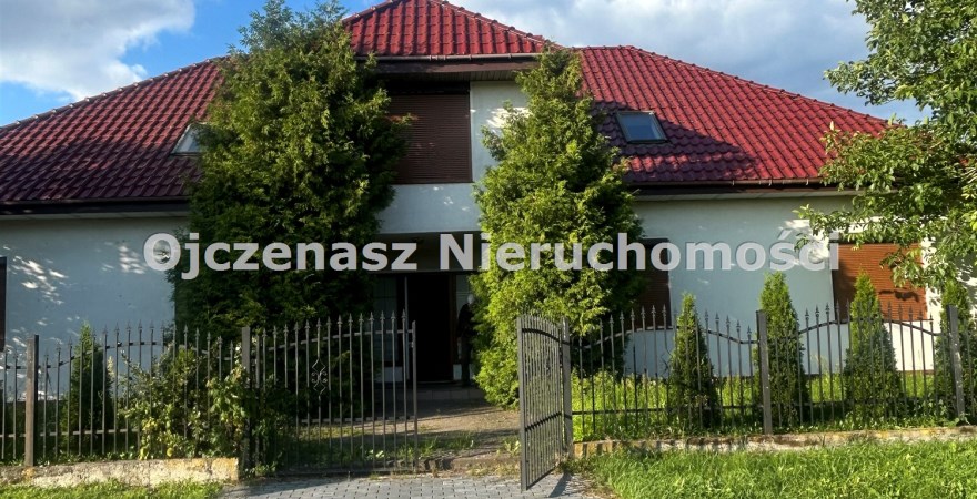 dom do wynajęcia, 12 pokoi, 400 m<sup>2</sup> - Białe Błota, Ciele