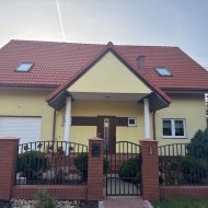 Dom na sprzedaż