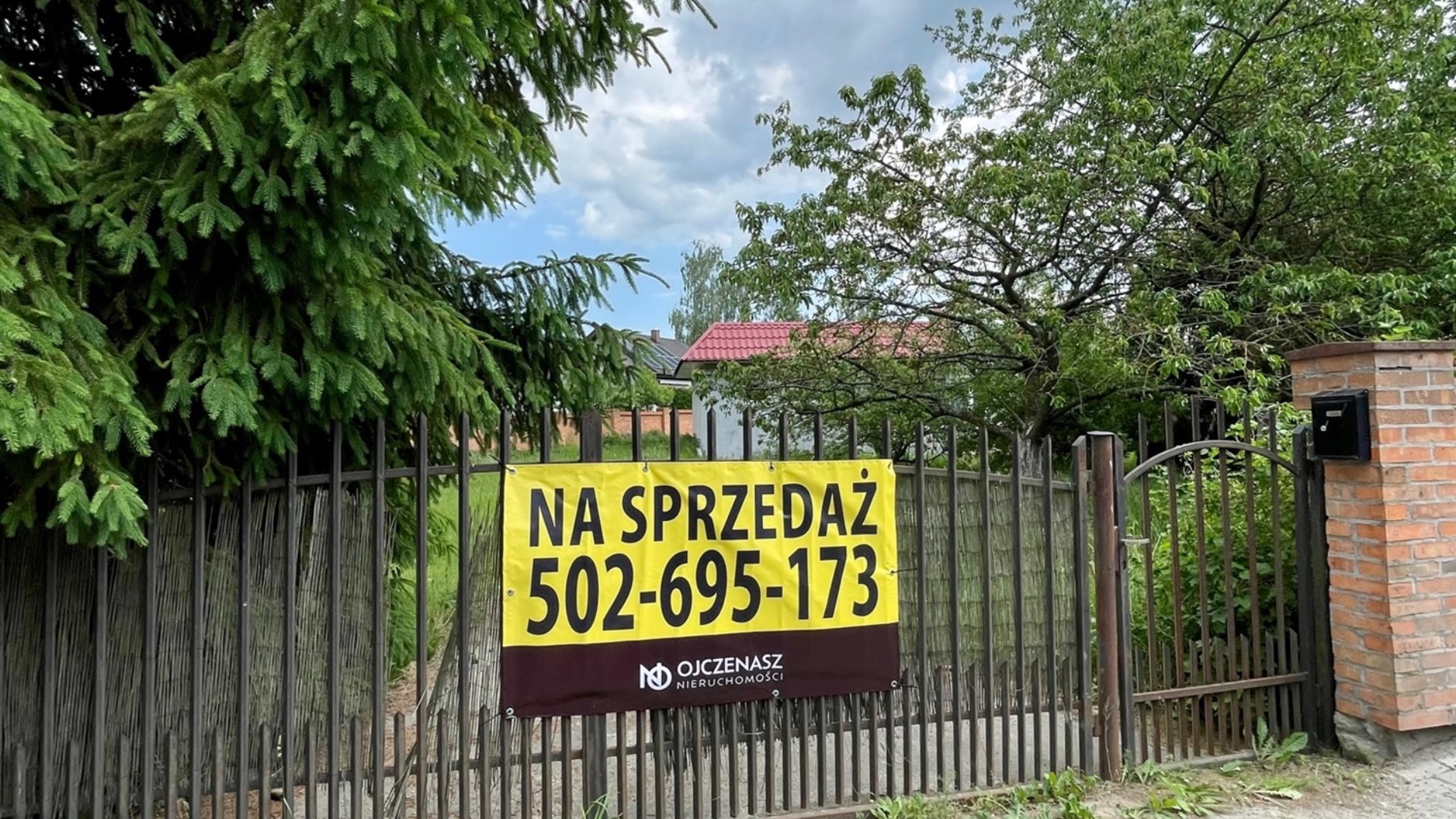Dom na sprzedaż