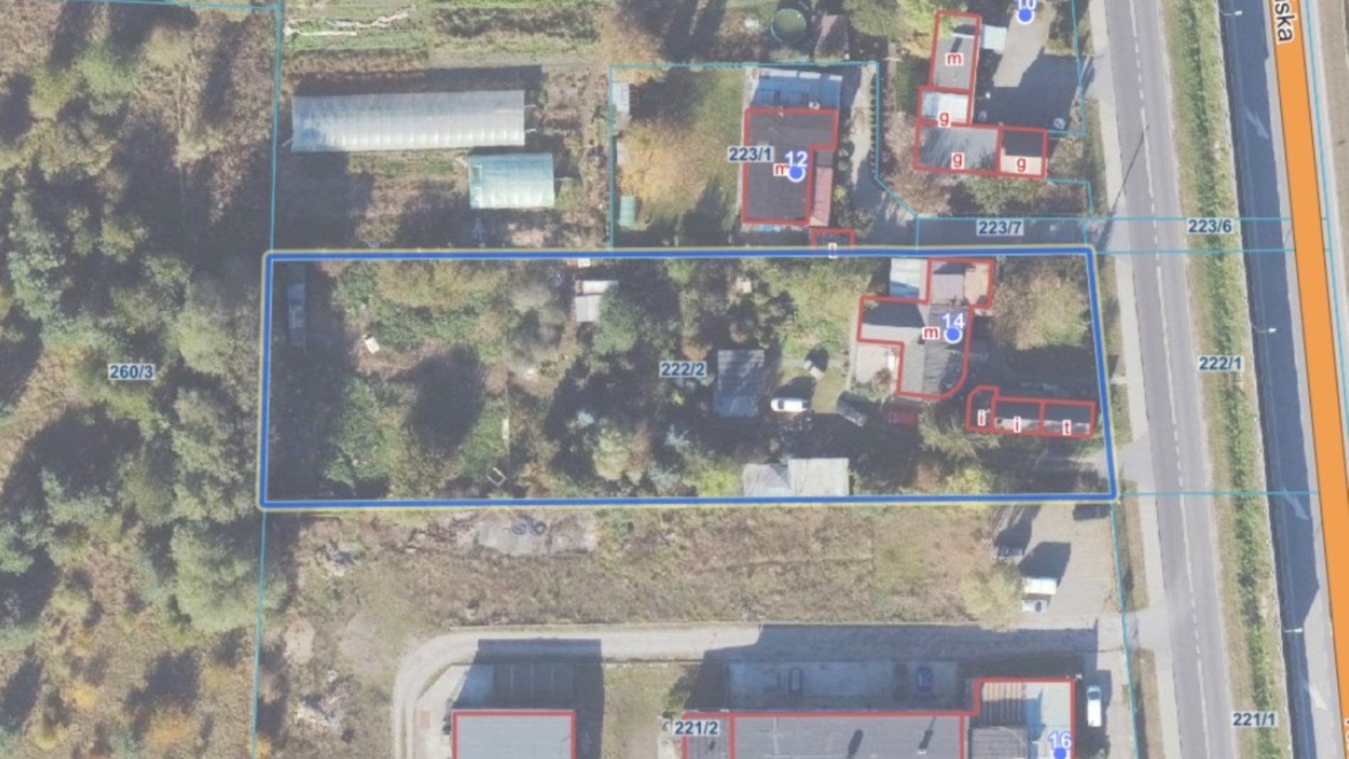 Działka na sprzedaż